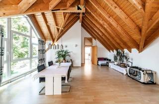 Wohnung kaufen in 74363 Güglingen, Güglingen - Charmantes Dachgeschoss mit Weitblick - vermietete 2-Zimmer-Whg. mit Potenzial zur 3-Zimmer-Wohnung