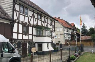 Wohnung kaufen in 34582 Borken, Borken (Hessen) - ETW (rd. 80 qm, 3ZKDB), im 1. OG eines 2-FH