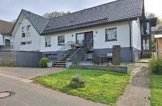 Haus kaufen in 33039 Nieheim, Nieheim - Landhaus, Mehrgenerationenhaus, Resthof mit Schwimmbad und Stall