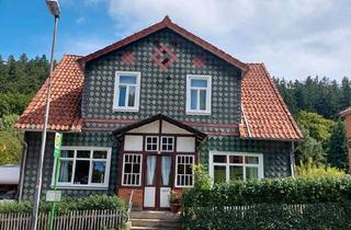 Villa kaufen in 31073 Delligsen, Delligsen - idyllisches Fachwerkhaus mit eigenem Waldzugang