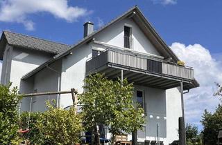 Haus kaufen in 79777 Ühlingen-Birkendorf, Ühlingen-Birkendorf - 79777 Berau-Familien aufgepasst! Wohnen wie im eigenen Haus: 6 Zi. Whg. mit Freizeitgrundstück
