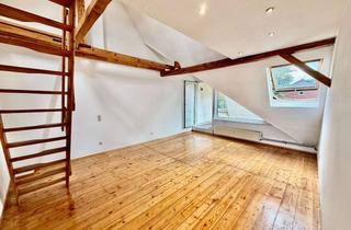 Wohnung kaufen in 58455 Witten, MODERNISIERTE ALTBAUWOHNUNG MIT LOGGIA UND GALERIE !!!