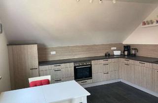 Wohnung mieten in Kommerzienrat-Riexinger-Weg 16, 96224 Burgkunstadt, 1-Zimmer-DG Wohnung für Referendar/in oder Volontär/in mit Balkon und EBK in Burgkunstadt