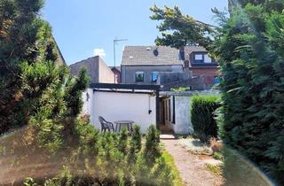 Haus kaufen in 52353 Düren, **Charmantes Handwerkerhaus mit großem Garten und zusätzlichem Baugrundstück in ruh
