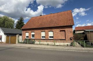 Einfamilienhaus kaufen in 06772 Möhlau, Charmantes Einfamilienhaus mit Potenzial!