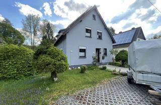 Einfamilienhaus kaufen in Urftstr., 53945 Blankenheim, Gemütliches freistehendes Einfamilienhaus mit großem Garten