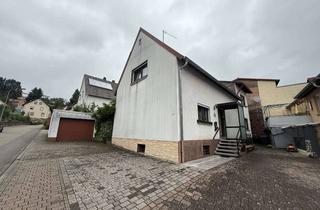 Haus kaufen in 66987 Thaleischweiler-Fröschen, Schönes, renovierungsbedürftiges 1-Familienhaus mit Garage zu verkaufen!