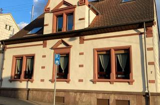 Haus kaufen in 66299 Friedrichsthal, Kurzfristig nutzbares großzügiges gepflegtes 2 FH
