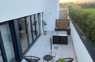 Wohnung mieten in 72131 Ofterdingen, Exklusive 2-Raum-Einliegerwohnung mit gehobener Innenausstattung mit Balkon und EBK in Ofterdingen