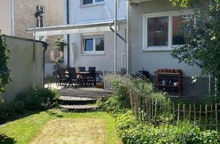 Wohnung mieten in 33102 Paderborn, Freundliche 3,5-Zimmer Altbau-Wohnung im renommierten Riemekeviertel in Paderborn