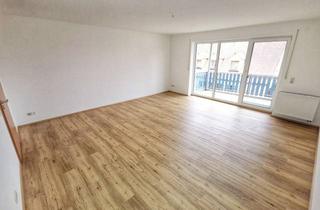 Wohnung mieten in 91578 Leutershausen, großzügige 3-Zimmer Wohnung 90 qm mit Balkon + Carport