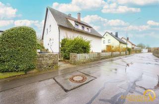 Haus kaufen in 93426 Roding, Sofort frei: Ein- Zweifamilienhaus mit großzügigem Grundstück direkt in Roding zu verkaufen