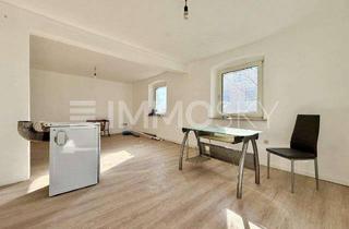 Haus kaufen in 95233 Helmbrechts, **Handwerkertraum auf dem Land – Viel Platz für Ihre Ideen**