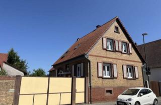 Einfamilienhaus kaufen in Büttelborner Straße 14, 64521 Groß-Gerau, Günstiges 6-Raum-Einfamilienhaus in Groß-Gerau OT Berkach