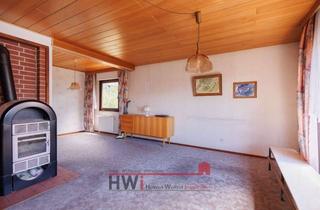 Einfamilienhaus kaufen in 35096 Weimar, Geräumiges Einfamilienhaus mit ausgebautem Dachgeschoss und Einliegerwohnung zum baldigen Bezug.
