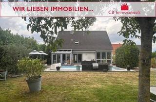 Einfamilienhaus kaufen in 47475 Kamp-Lintfort, Leben und genießen - hochwertiges EFH mit vielen Highlights unter anderem mit Außenpool & Sauna