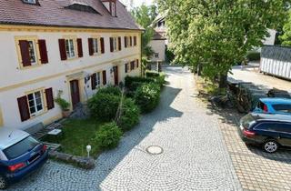 Doppelhaushälfte kaufen in Frensdorfer Straße 5A, 96135 Stegaurach, Stegaurach - Traumhafte Doppelhaushälfte mit Garten bei Bamberg - modernisiert & frei werdend!