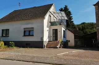 Einfamilienhaus kaufen in 66679 Losheim, Losheim am See - Einfamilienhaus zur kpl. Sanierung für Selbermacher