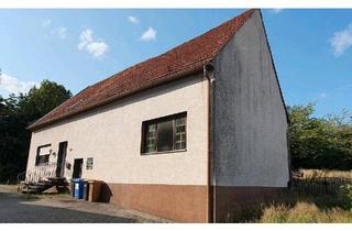 Bauernhaus kaufen in 66953 Pirmasens, Pirmasens - Sanierungsbedürftiges Bauernhaus mit Stall und Scheune