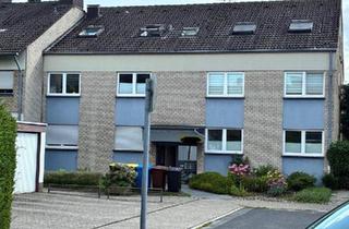Wohnung kaufen in 47802 Krefeld, Krefeld - 99 qm Dachgeschosswohnung in Krefeld-Traar direkt am Egelsberg
