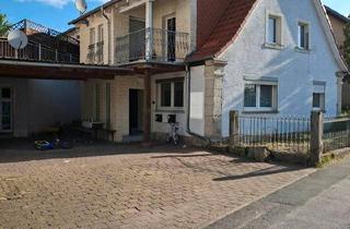 Haus kaufen in 97514 Oberaurach, Oberaurach - Haus mit Einliegerwohnung und 120qm Lagerräume im Erdgeschoss