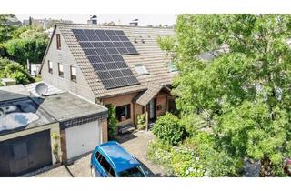 Doppelhaushälfte kaufen in 51399 Burscheid, Burscheid - Doppelhaushälfte in ruhiger Sackgassenlage * ca. 180 m² Wohn-Nutzfläche * 5 Zimmer * Kaminofen * Einbauküche * Garte...