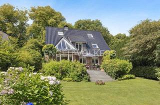 Einfamilienhaus kaufen in 22927 Großhansdorf, Großhansdorf - Schöner Wohnen mit Seeblick - Stilvolles Einfamilienhaus mit viel Platz und in Toplage