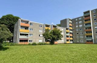 Wohnung kaufen in 88046 Friedrichshafen, Modernisierungsbedürftige 3-Zimmer-Wohnung mit Balkon und Tiefgaragenstellplatz