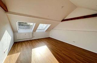 Wohnung kaufen in 92318 Neumarkt, Neuwertige 2-Zi.-Wohnung mit Einbauküche in ruhiger Lage von Neumarkt-Pölling - Provisionsfrei!