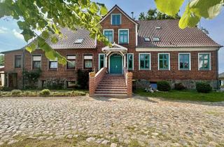 Wohnung kaufen in 23968 Hohenkirchen, Kaminfeuer & Meeresbrise – stilvolle Eigentumswohnung mit Flair in Strandnähe