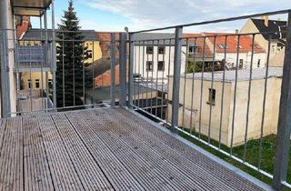 Wohnung mieten in Wettinstraße 14, 04758 Oschatz, ERDGESCHOSS MIT BALKON*ZENTRAL*SANIERT*2-Raum-WE