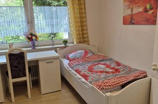 WG-Zimmer mieten in Volmerswerther Str. 18, 41468 Neuss, Frauen WG sucht neue Mitbewohner /in - Nähe D'dorf Uni