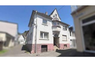 Haus kaufen in 56829 Pommern, Sanierungsbedürftiges Wohn- und Geschäftshaus mit viel Potenzial in Pommern