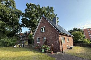 Einfamilienhaus kaufen in 22869 Schenefeld, Familiengerechtes5 1/2-Zimmer-Einfamilienhausmit schönem Garten mitten im alten Dorfkern
