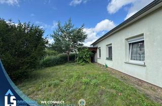 Haus kaufen in 39576 Stendal, Bungalow mit Wintergarten und Gartenparadies in Borstel