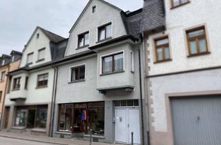 Haus kaufen in 55430 Oberwesel, Wohn-Geschäftshaus mit Potential in zentraler Lage Oberwesels