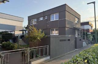 Einfamilienhaus kaufen in Maiglöckchenweg ,, 77756 Hausach, **RESERVIERT**Einfamilienhaus mit Ausbaupotenzial für Einliegerwohnung, Offenburg-Hildboltsweier