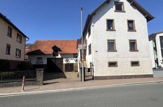 Haus kaufen in Hauptstr 44, 63856 Bessenbach, *Prov. frei* 1-2 Fam. Haus mit Baugrundstück und großer Scheune