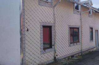 Haus mieten in Steinweg, 98544 Zella-Mehlis, Mietkauf! Mieten und kaufen - Renovierungsbedürftige DHH