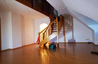 Wohnung kaufen in 01454 Wachau, Attraktive Maisonette-Wohnung mit Balkon und Tiefgaragenstellplatz – Vermietet als Kapitalanlage