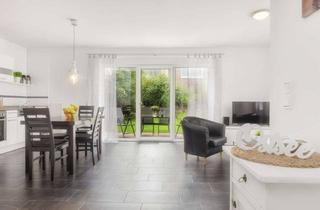 Wohnung kaufen in Schulstraße, 23774 Heiligenhafen, Sonnige Erdgeschosswohnung mit Südterrasse & seltener Ferienvermietungslizenz in Heiligenhafen