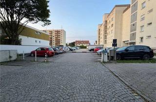 Garagen kaufen in Rathausstr. 13, 85757 Karlsfeld, Außenstellplatz im abgesperrten Bereich