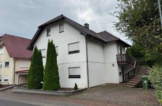 Mehrfamilienhaus kaufen in 63607 Wächtersbach, Geräumiges, 10-Raum-Mehrfamilienhaus mit großzügigem Garten in Wächtersbach