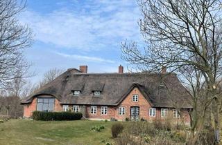 Haus kaufen in 25840 Koldenbüttel, Ruhe.Weite.Meer. Wohnen unter Reet - Mehrgenerationenhaus - 2 ETW - Zweifamilienhaus , Seminarhaus möglich