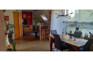 Wohnung kaufen in 90547 Stein, Stein - Wunderschöne 2 Zimmer Dachgeschoss Wohnung mit Loggia von Privat
