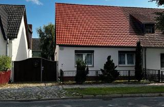 Doppelhaushälfte kaufen in 14641 Nauen, Nauen - Doppelhaushälfte mit großem Grundstück