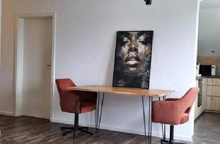 Wohnung kaufen in 85092 Kösching, Kösching - Herrliche 3ZKB Wohnung mit Fernblick, frisch renoviert