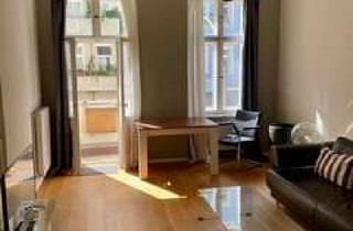 Wohnung kaufen in Heidenfeldstraße 12, 10249 Friedrichshain, Moderne Altbauwohnung im Szeneviertel Friedrichshain