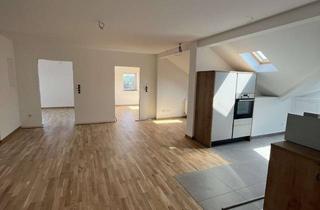 Wohnung mieten in Geibelstr. 22, 63450 Hanau, Erstbezug 2025 | Sanierter Altbau | 3 Zi | EBK