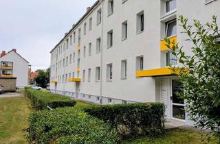 Wohnung mieten in Diesterwegring 19, 39387 Oschersleben, Erdgeschosswohnung mit Balkon